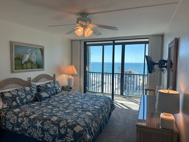 Building Photo - Check out this view from the 7th floor overlooking the gulf of America!!! SEASONAL/OFF-SEASONAL O...