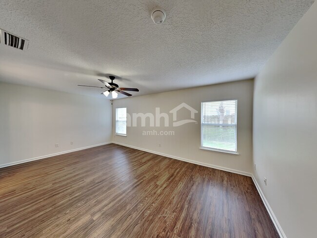 Building Photo - 777 Rembrandt Avenue
