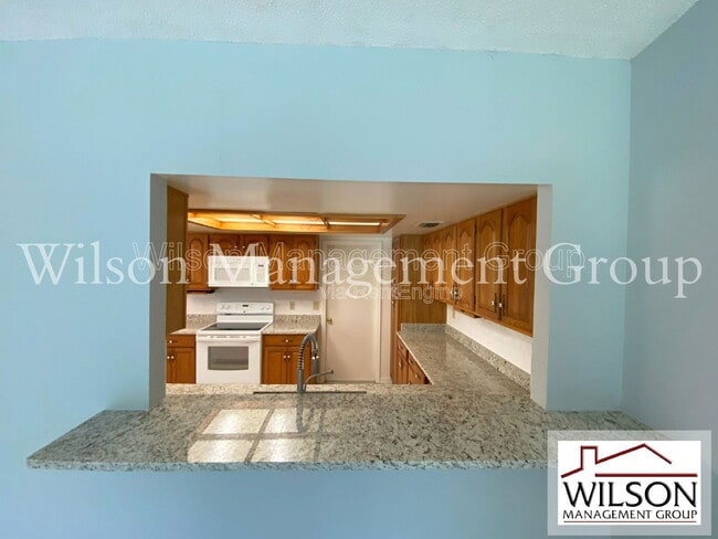 Building Photo - 9430 Lake Douglas Pl