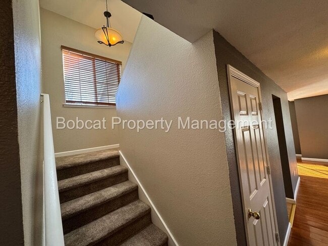 Building Photo - 4260 Mina Way