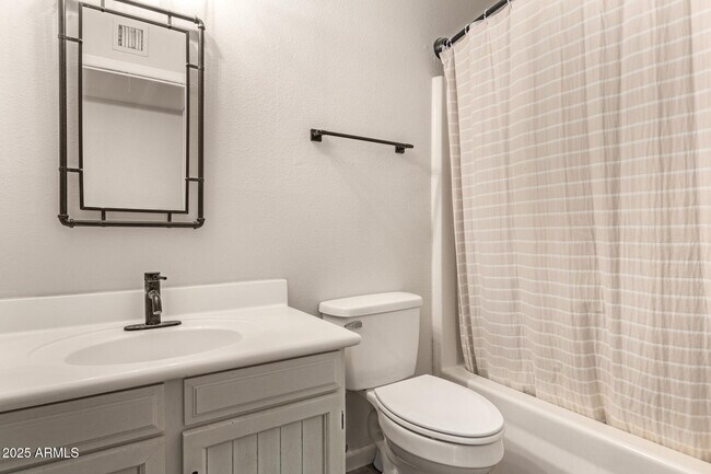 Building Photo - 3713 W Villa Rita Dr