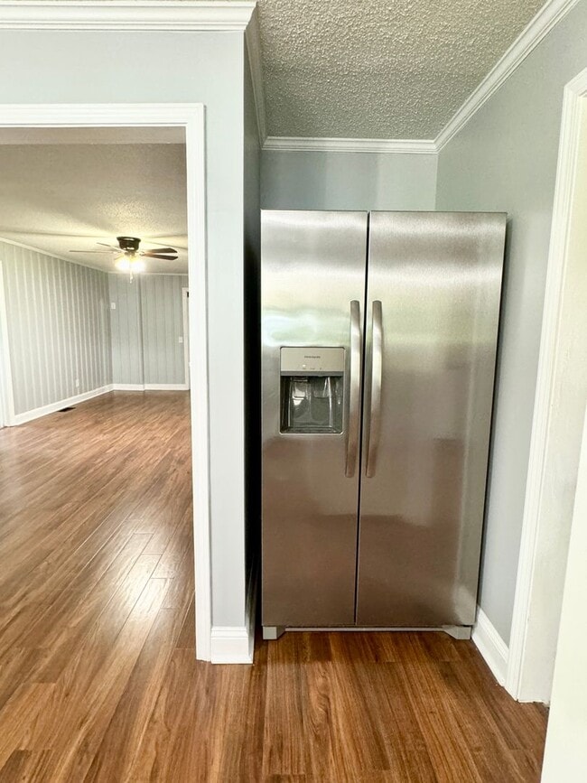 Building Photo - Move in ready! Fully Renovated with attention to detail! Aynor school district!