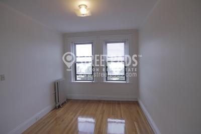 Building Photo - 2 bedroom in Malden MA 02148