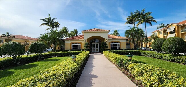 Building Photo - 7360 NW 114th Ave