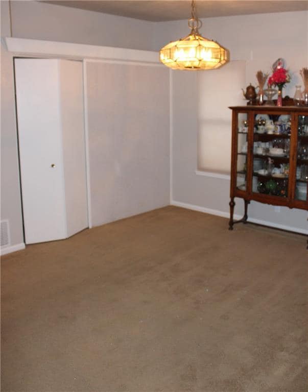 Building Photo - 740 Santa Clara Dr