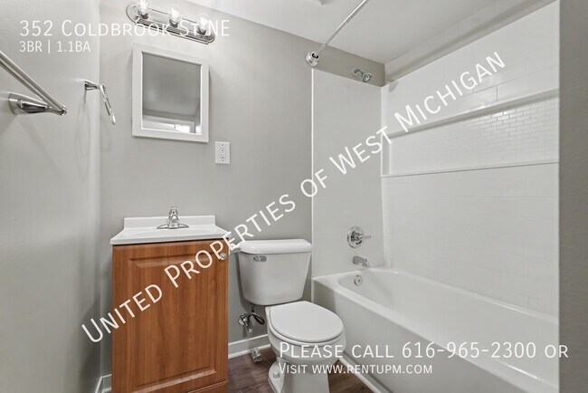 Building Photo - 352 Coldbrook St NE