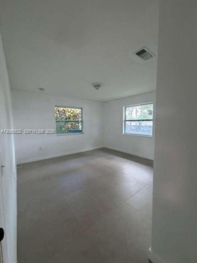 Building Photo - 10501 SW 172nd St