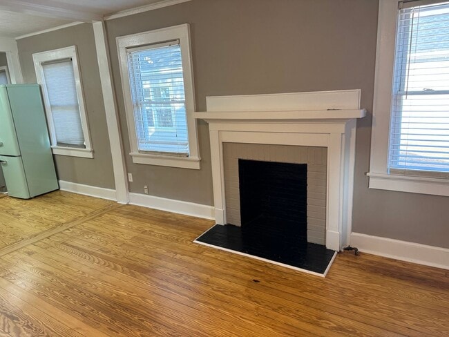 Building Photo - Home for rent!