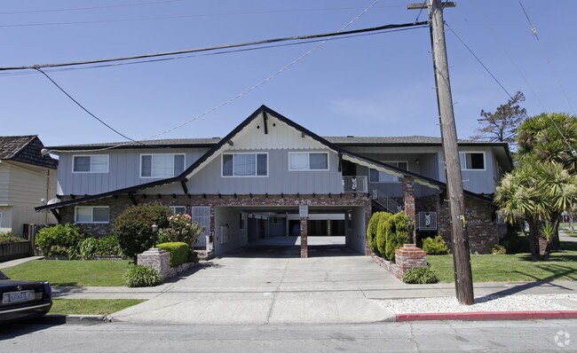 Building Photo - 950 Juana Ave