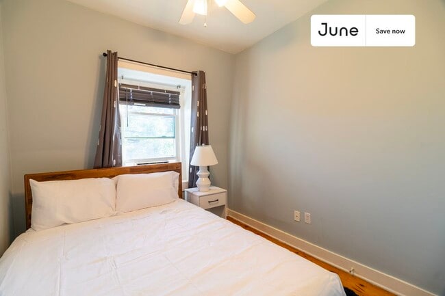 Building Photo - 290 Lincoln St