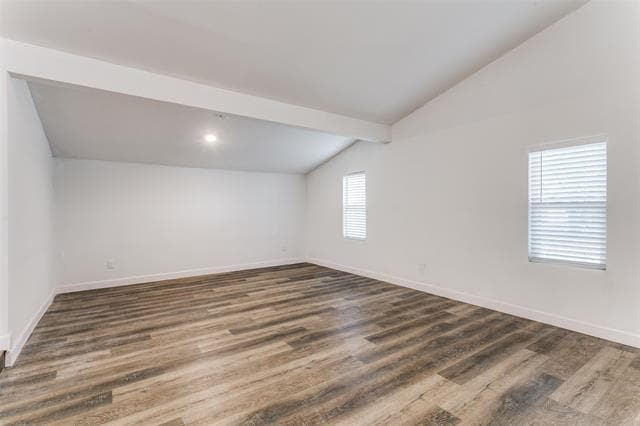 Building Photo - 1535 Carnation Dr