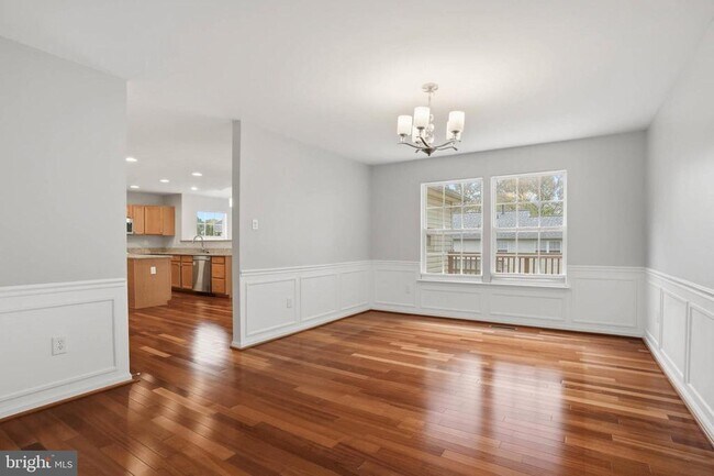 Building Photo - 6020 Moonsails Ln