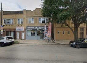Building Photo - 5025 W Belmont Ave
