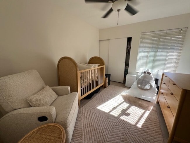 Building Photo - 1331 Evergreen Dr