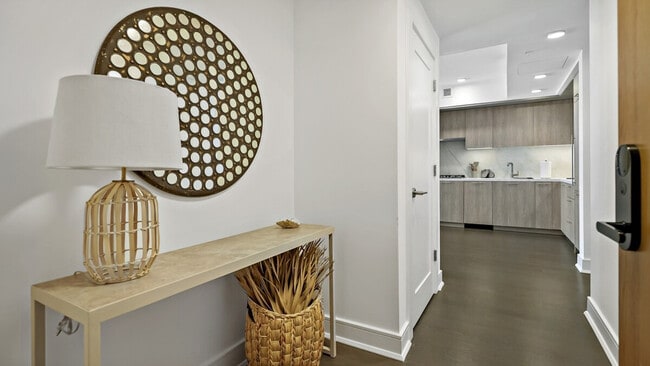 Building Photo - 1926 6th St NW