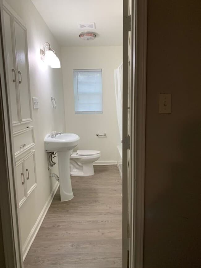 Building Photo - 4308 Roberts- House **COMING SOON**