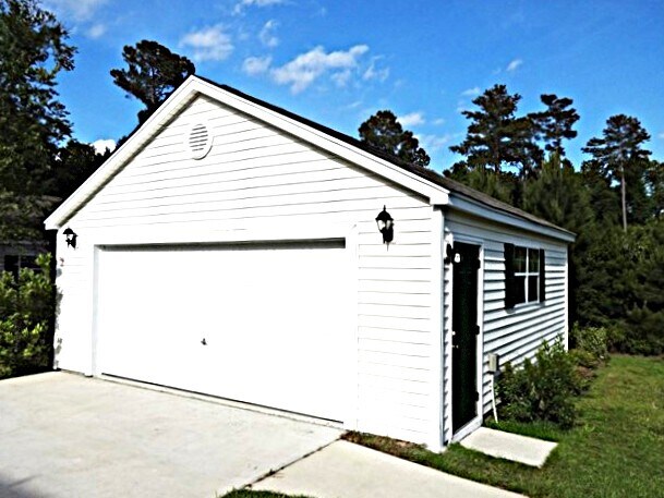 Building Photo - 44 Godley Park Way