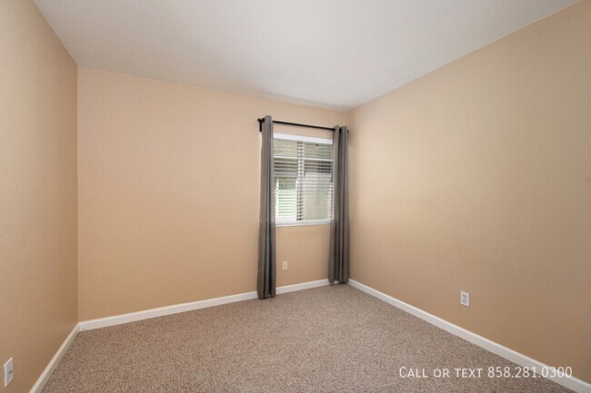 Building Photo - 11894 Scripps Creek Dr