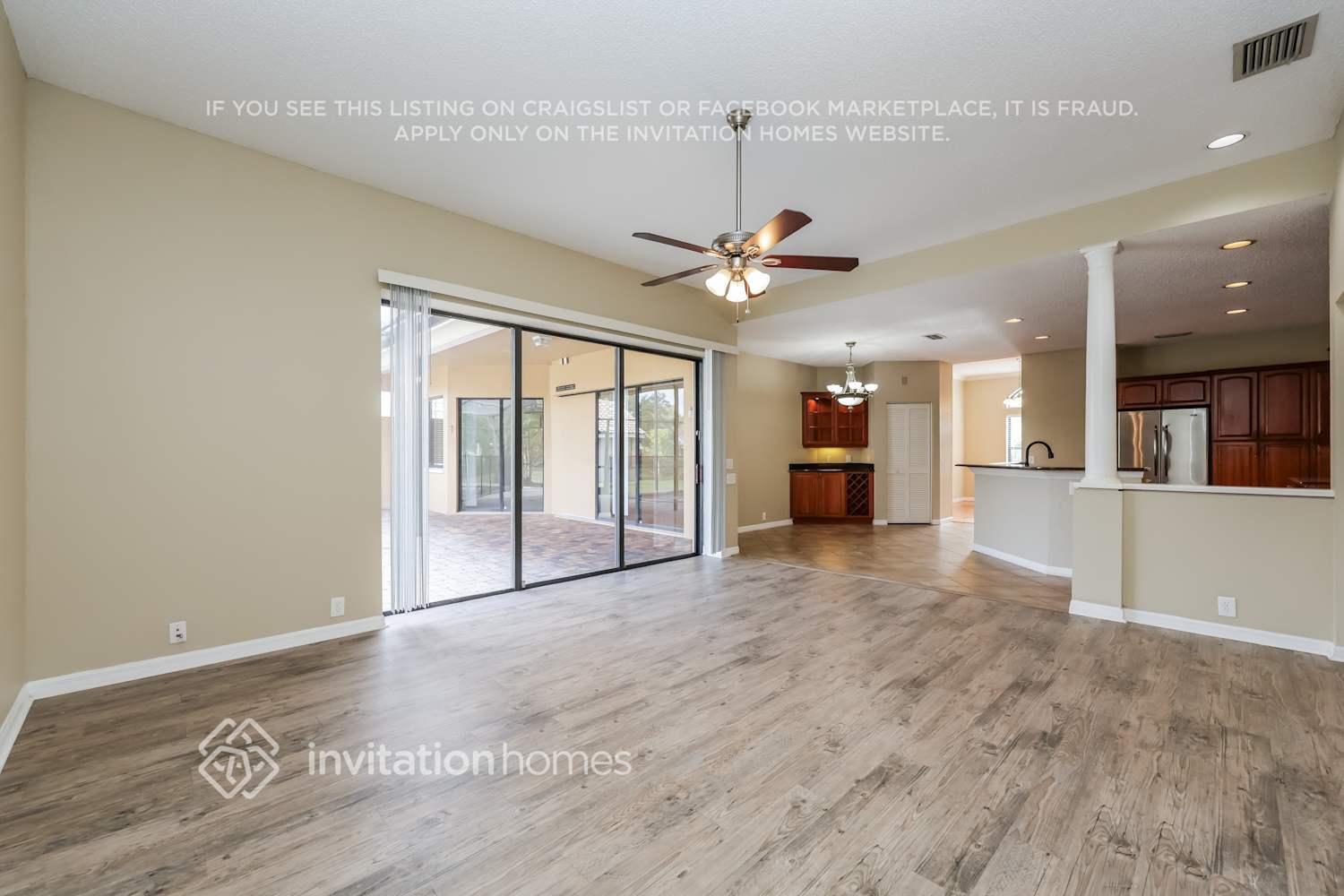 Building Photo - 4443 Bardsdale Dr