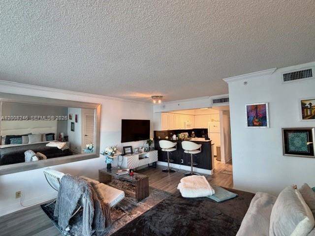 Building Photo - 2501 S Ocean Dr