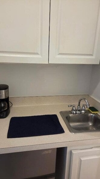 Building Photo - 10027 Perfect Dr