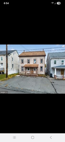 Building Photo - 135 Barto Rd