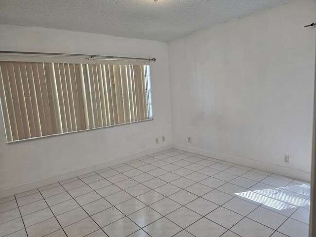 Building Photo - 4125 Pine Branch Cir