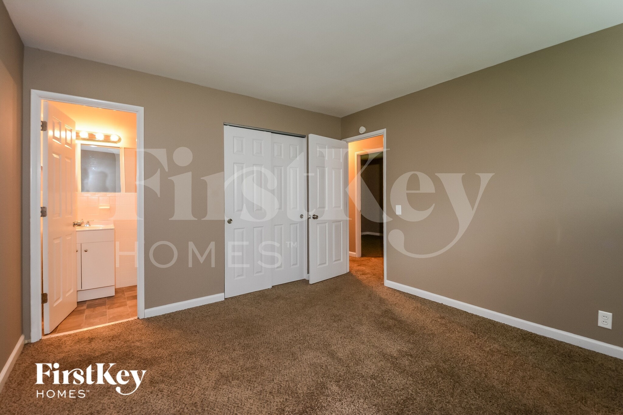 Building Photo - 400 Humes Ln