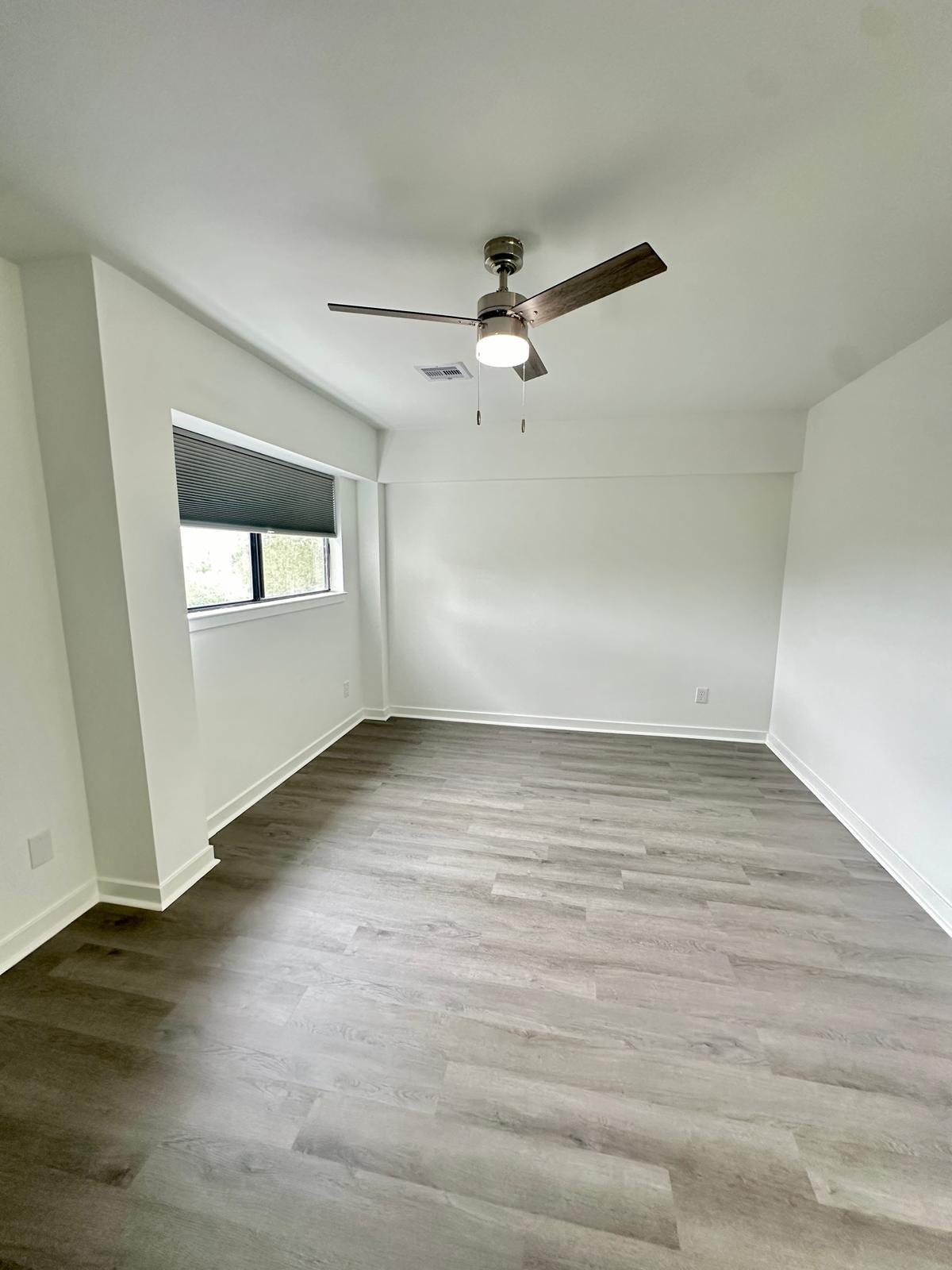 Building Photo - 70 Paddle Boat Ln