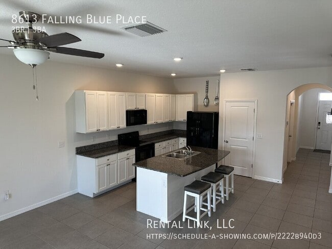 Building Photo - 8613 Falling Blue Pl