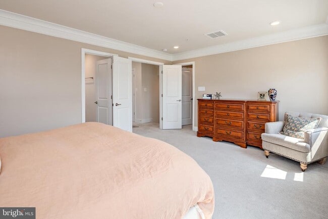 Building Photo - 7312 Red Pond Ct