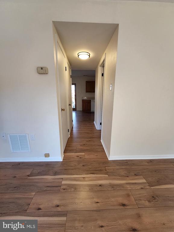 Building Photo - 4528 Appledale Ct