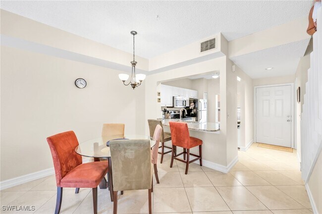 Building Photo - 1044 Woodshire Ln