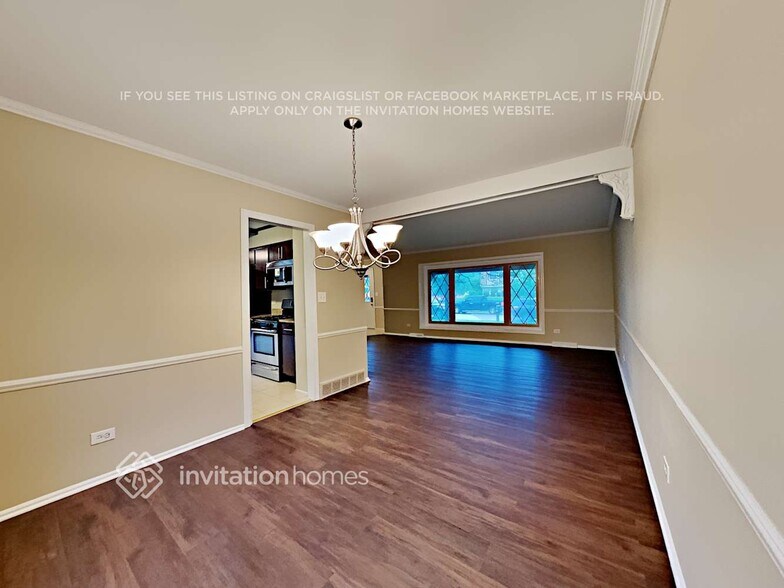 Building Photo - 415 Sussex Ct
