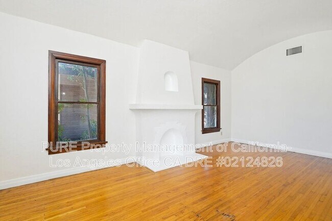 Building Photo - 2256 Maine Ave