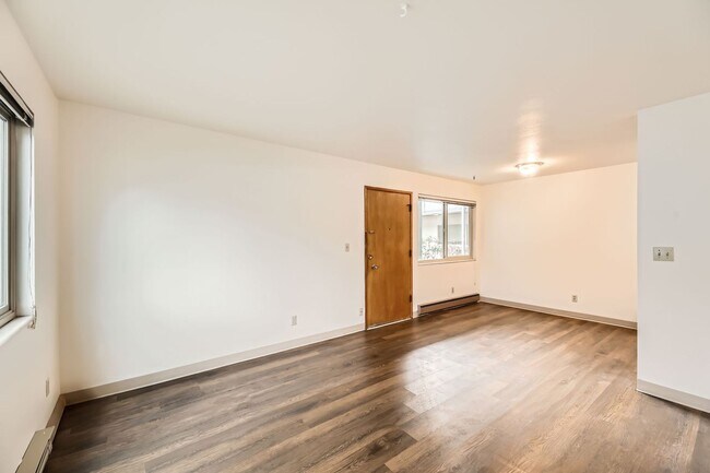 Interior Photo - Shangri-La Apartments