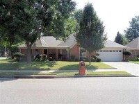 Building Photo - 1080 Cotton Row Cove