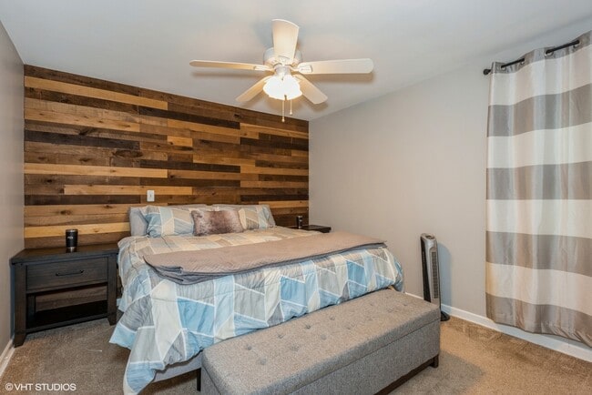 Building Photo - 320 S Cass Ave