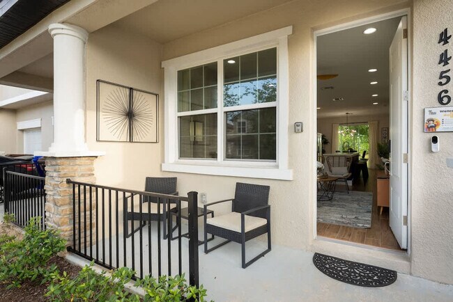 Building Photo - 4456 Summer Flowers Pl