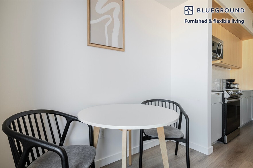 Building Photo - 154 Broadway-SI FL2-ID1106