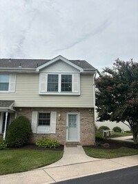 Building Photo - 12626 Sunset Ave