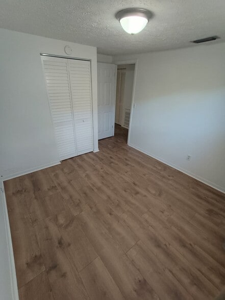 Bedroom 2 - 3624 W Anderson Ave