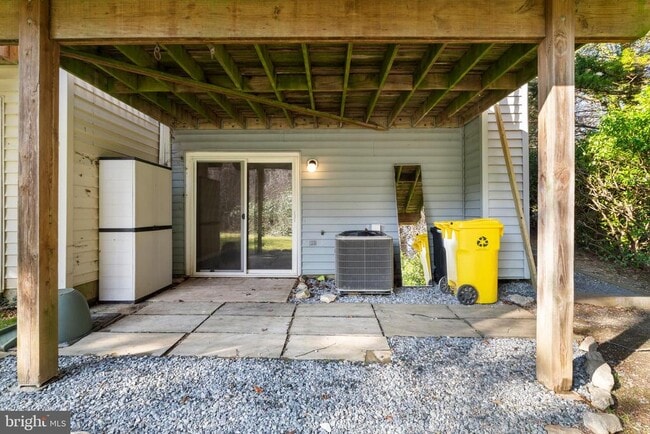 Building Photo - 1205 Farley Ct