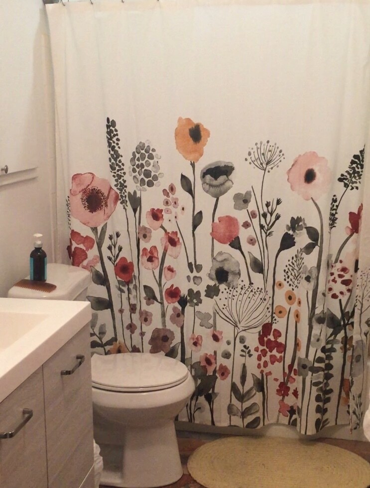 Full bath - 2251 Newark St