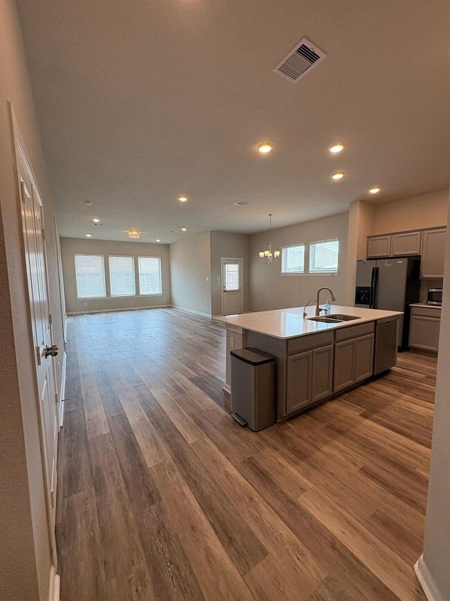 Building Photo - 29406 Amber Pne Ct