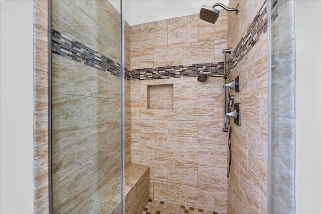 Building Photo - 1519 Prospector Trail