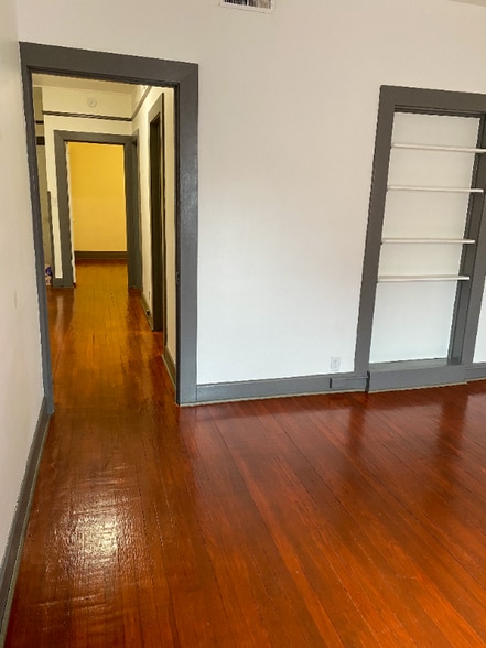 Building Photo - 420 High St