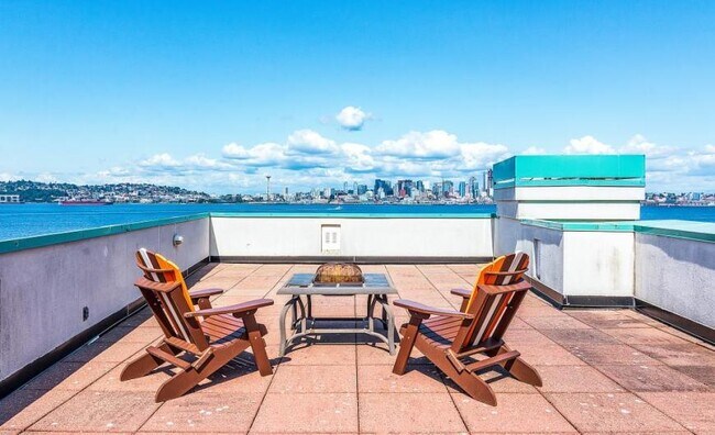 Building Photo - 2 bedroom in Seattle WA 98116