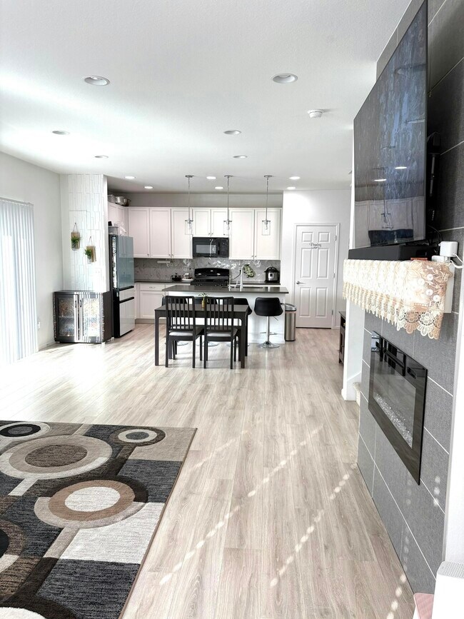 Building Photo - 19005 E 66th Ave