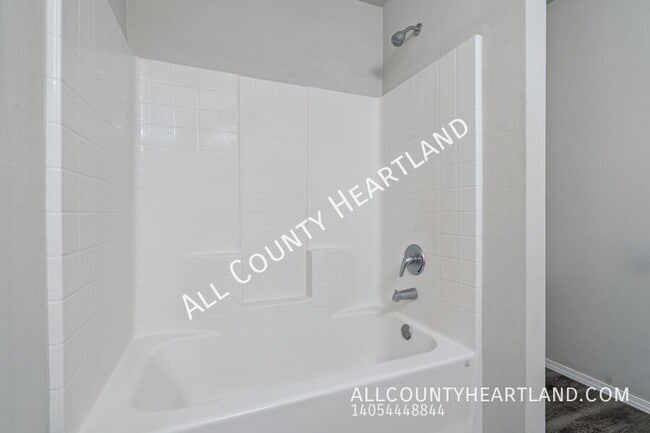 Building Photo - 1126 Flint Way